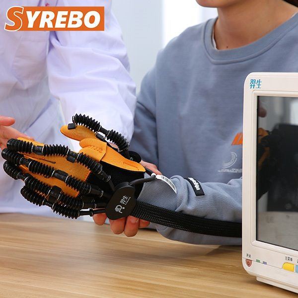 Blød robothandske til håndrehabilitering