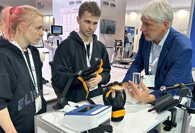 Syrebo viser innovative rehabiliteringsrobotter på MEDICA 2024
