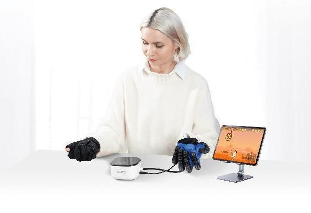 Robotisk håndrehabiliteringshandske